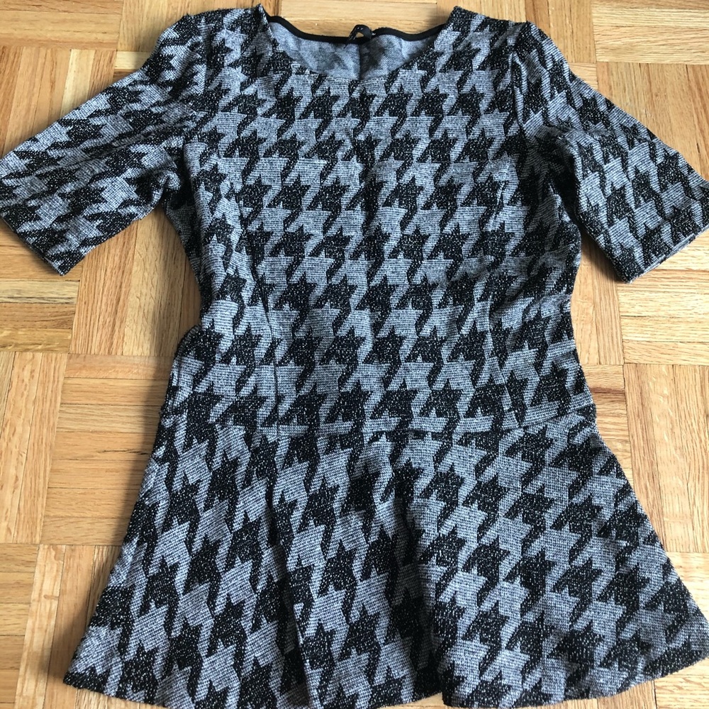 Theory peplum patterned top size medium